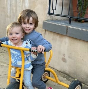 Meet your Posher, Sharon